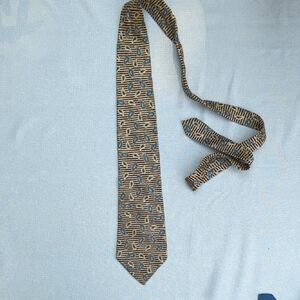 Elegant Brown and Blue Men's Tie